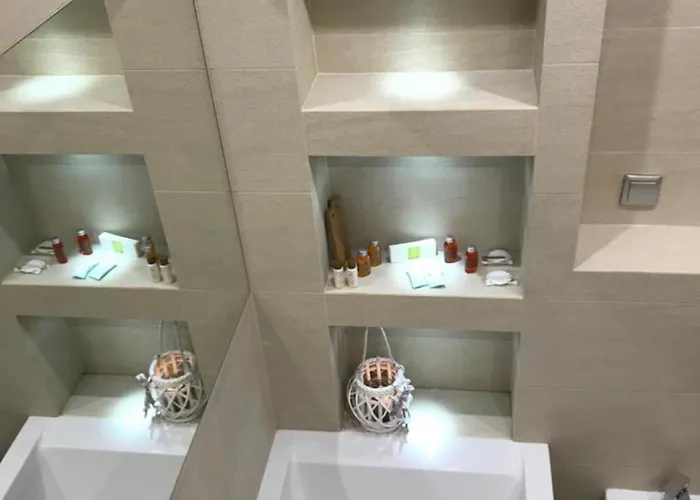 6 Pietro Appartamento *